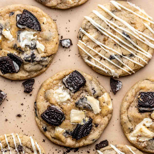 Cookies and cream cookie