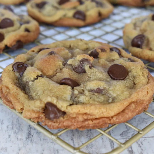 Chocolate chip cookie